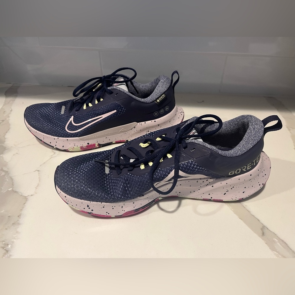 WATERPROOF Nike Juniper Trail 2 Gore-Tex Running Shoe